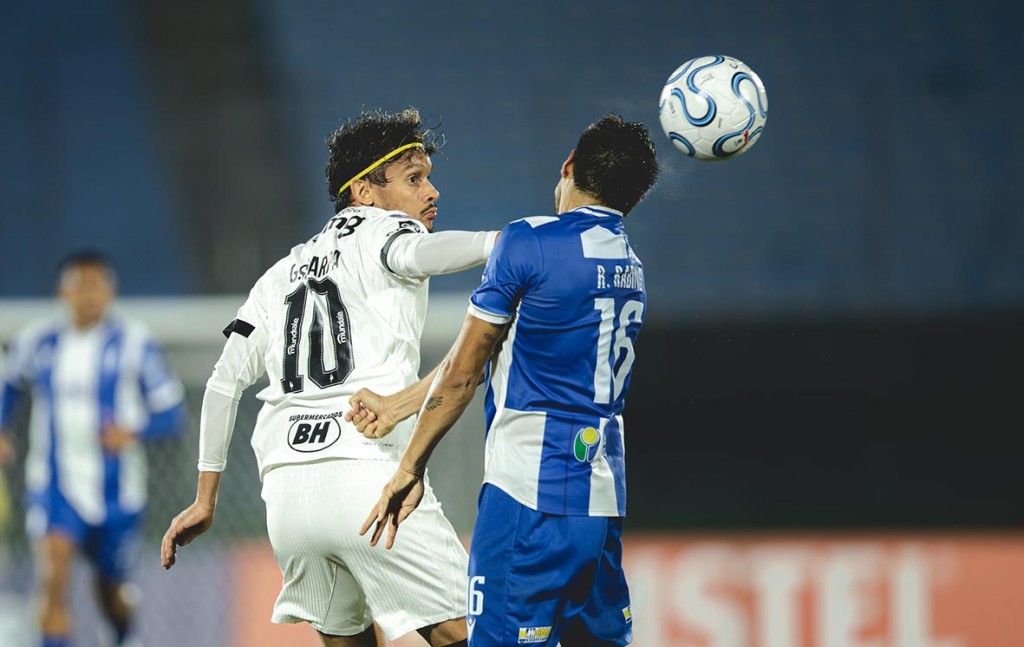 Atlético-MG cede empate ao Juventud no Uruguai após abrir dois gols de vantagem
